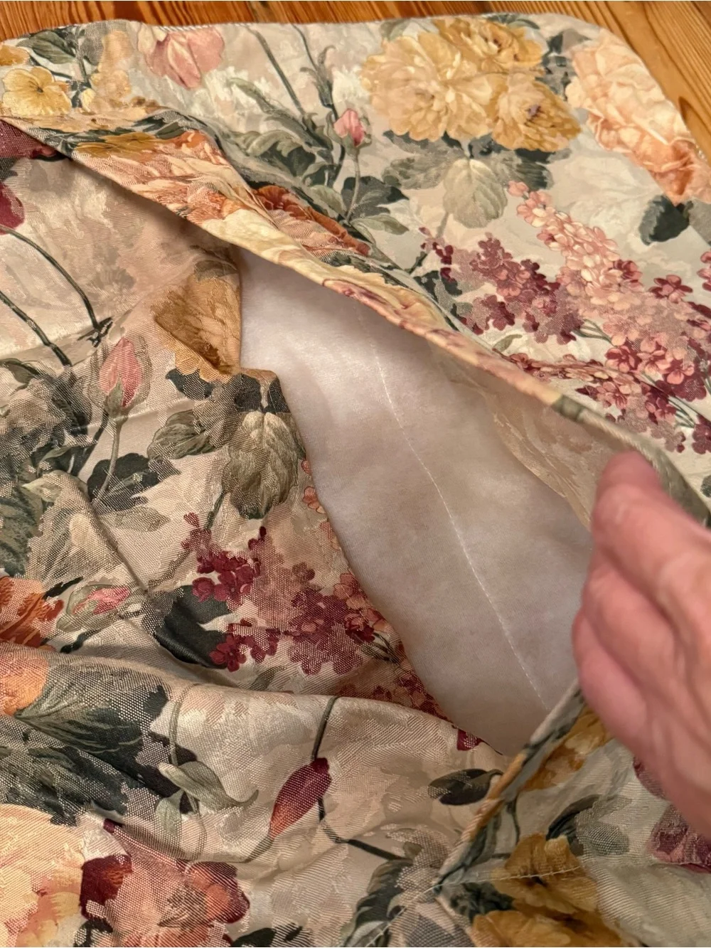 Discontinued Burlington Monaco 2 Pillow Sham Standard Size Made in USA